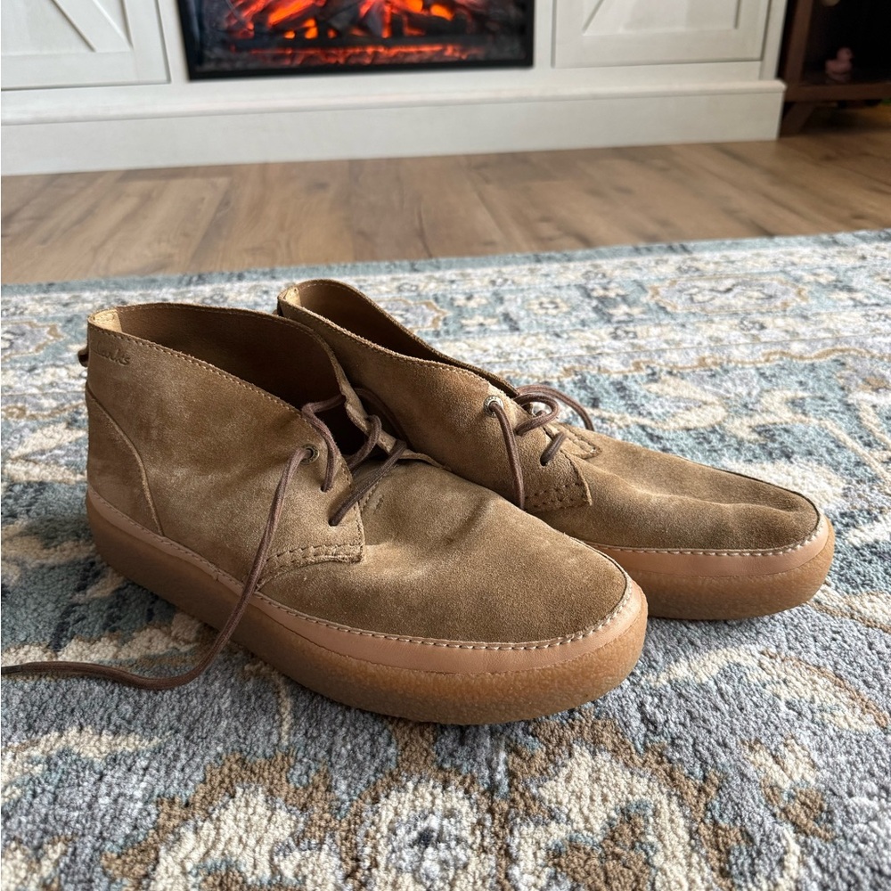Clarks Men's Suede Chukka Boots in Brown